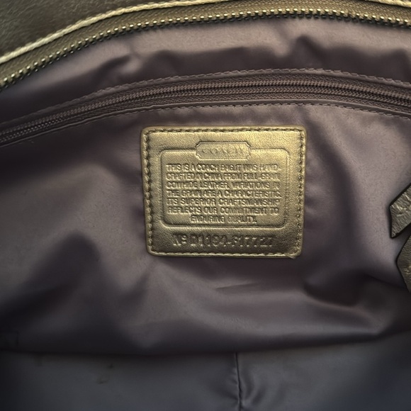 Coach Gold Embossed Signature Gallery Leather Tote Bag - Picture 8 of 9
